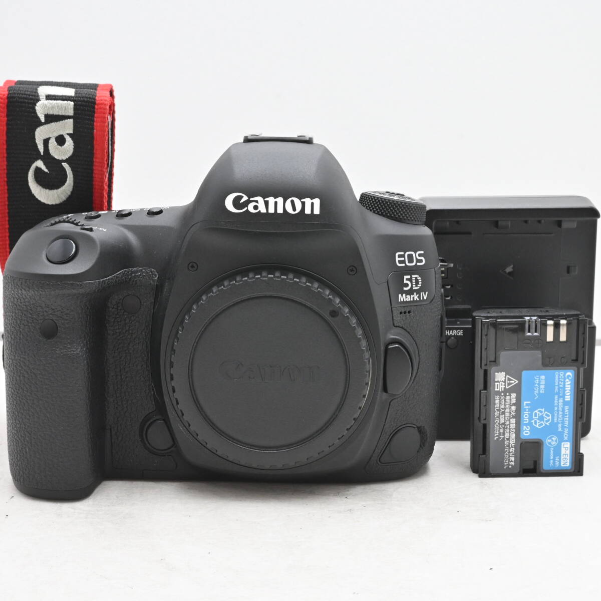 シャッター回数『5009』Canon デジタル一眼レフカメラ EOS 5D Mark IV ボディ