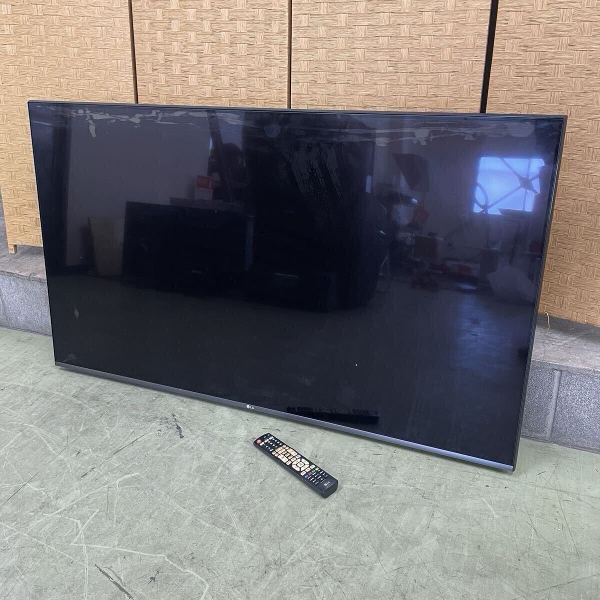 □ LGエレクトロニクス 液晶テレビ 55UM7500PJA カラーテレビ 55インチ 4Kチューナー内蔵型 薄型 映像機器 ジャンク品