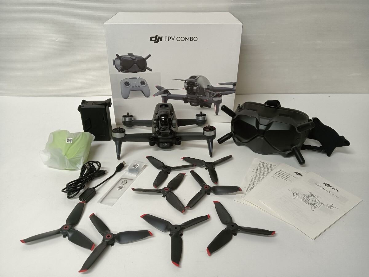 DJI FPV COMBO/ ドローン
