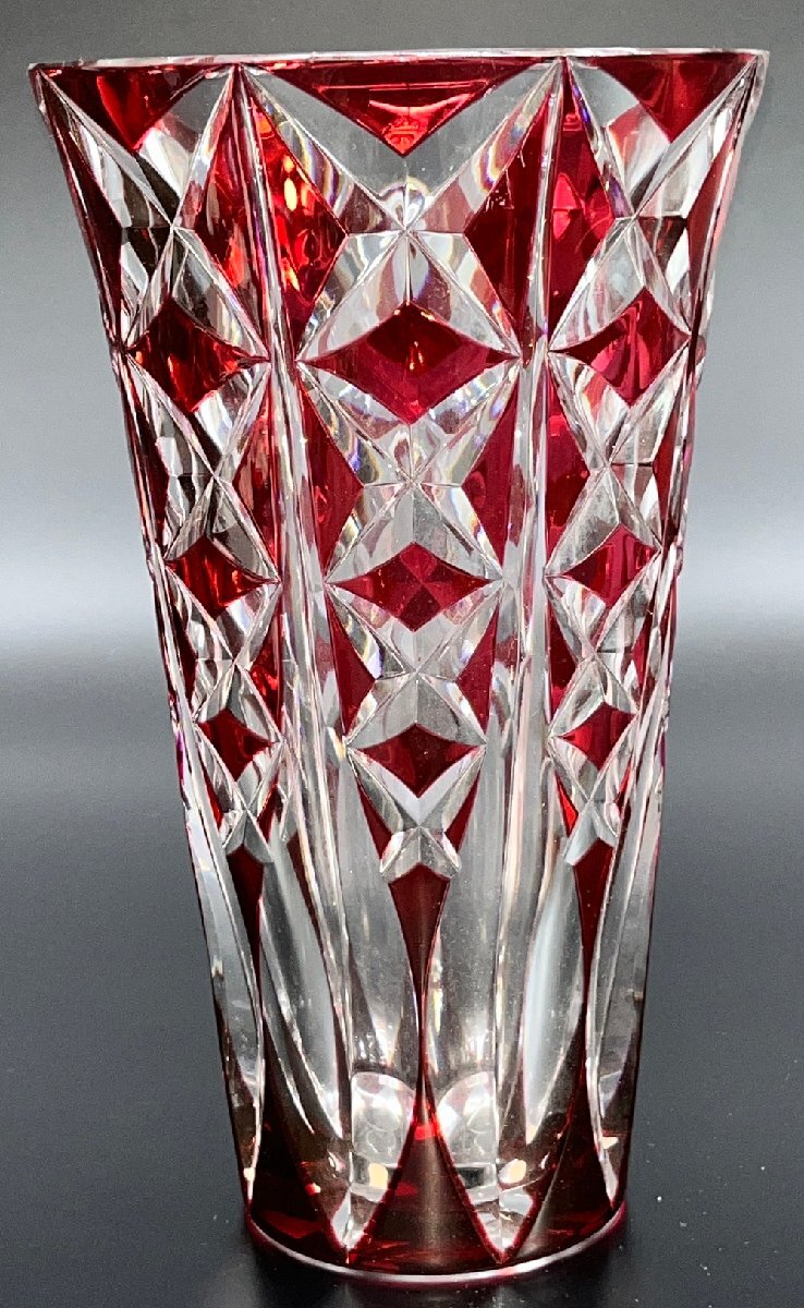 【江】SAINT-LOUIS サンルイ クリスタル フラワーベース レッド 直径約18×高さ30cm 古美術品(花器花瓶花生花入)XZ2204 DToiuy OTDBwsde