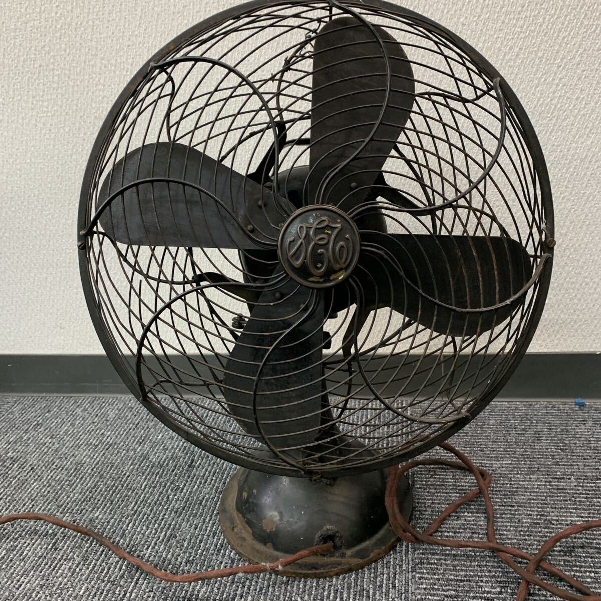 7114 扇風機 アンティーク 昭和レトロ 当時物 芝浦製作所　 レトロ 鉄製　エレクトリック　ファン
