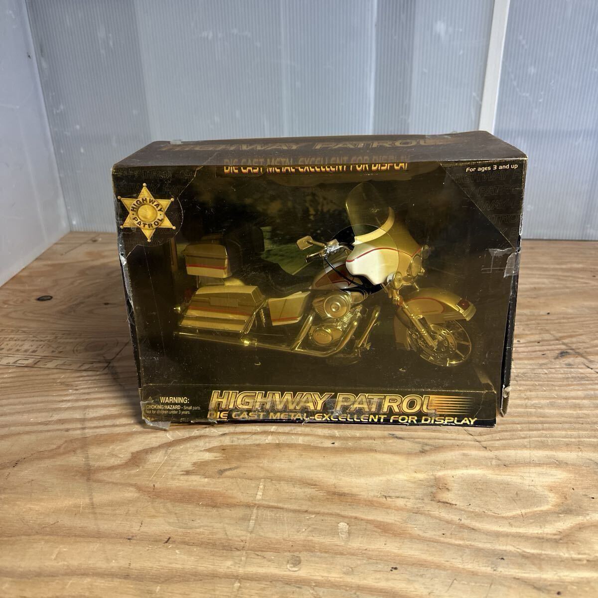 ミニバイク　1/9 highway patrol