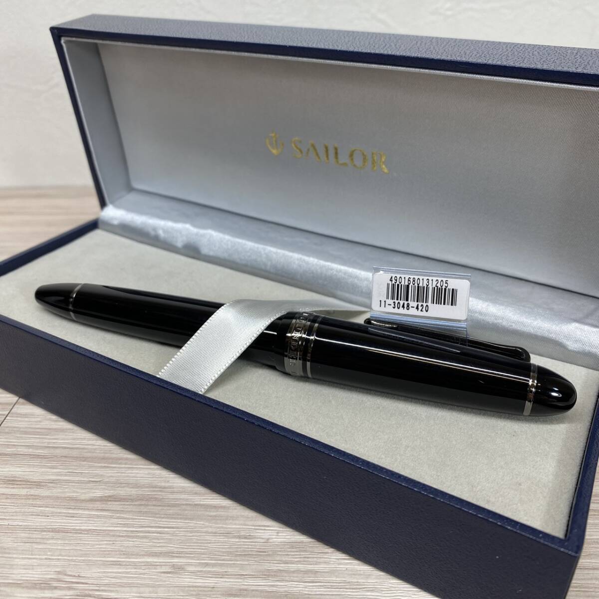 【MH-2975】中古美品 THE SAILOR PEN サイファー プロフィット ブラックラスター 万年筆 ペン先 21K 中字(M) ブラック 11-3048-420 箱付き