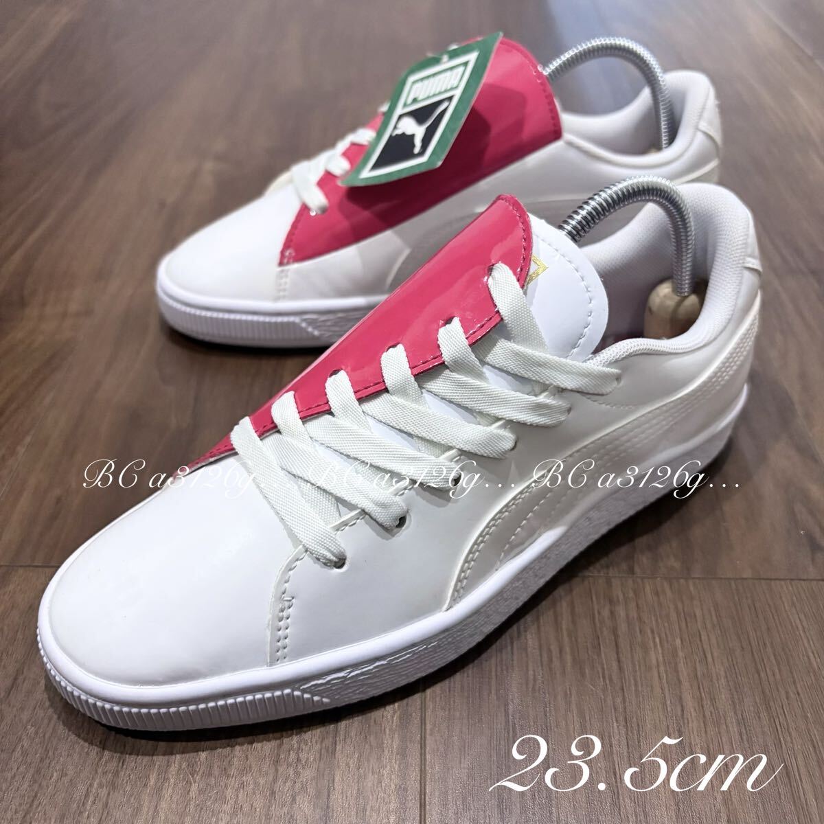 新品 PUMA エナメルシューズ 23.5cm レディース プーマ スニーカー シューズ バスケット クラッシュ 369556 01 金ハトメ タグ付き