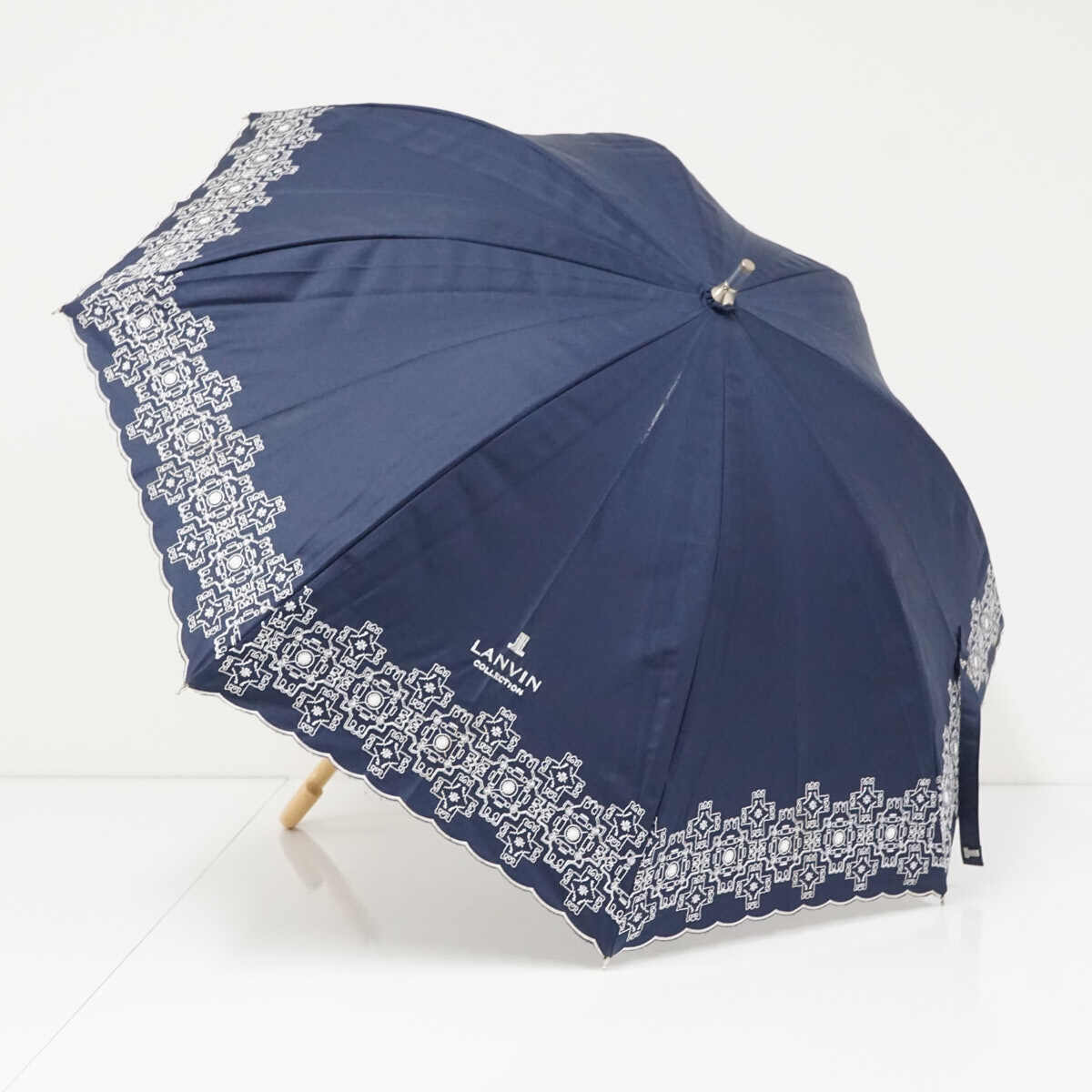 晴雨兼用日傘 LANVIN COLLECTION ランバンコレクション USED品 刺繍 スカラップ ネイビー グラス骨 遮光 UV 50cm A3821