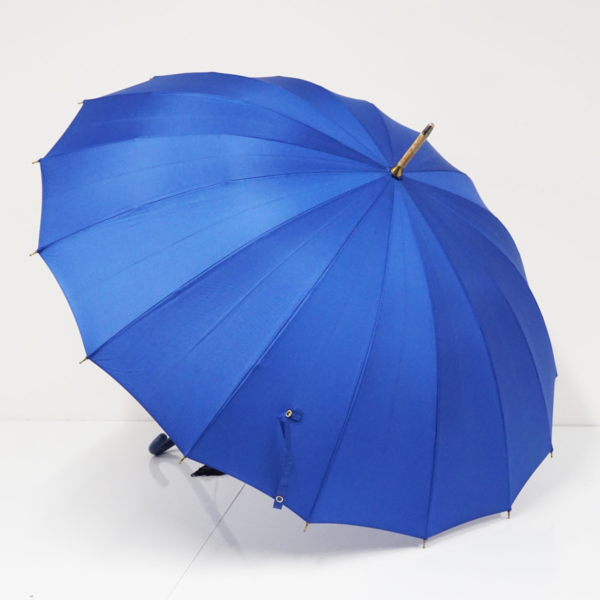 傘 前原光榮商店 USED品 トラッド16 16本骨 高級 日本製 皇室御用達 多間 婦人傘 55cm S3928