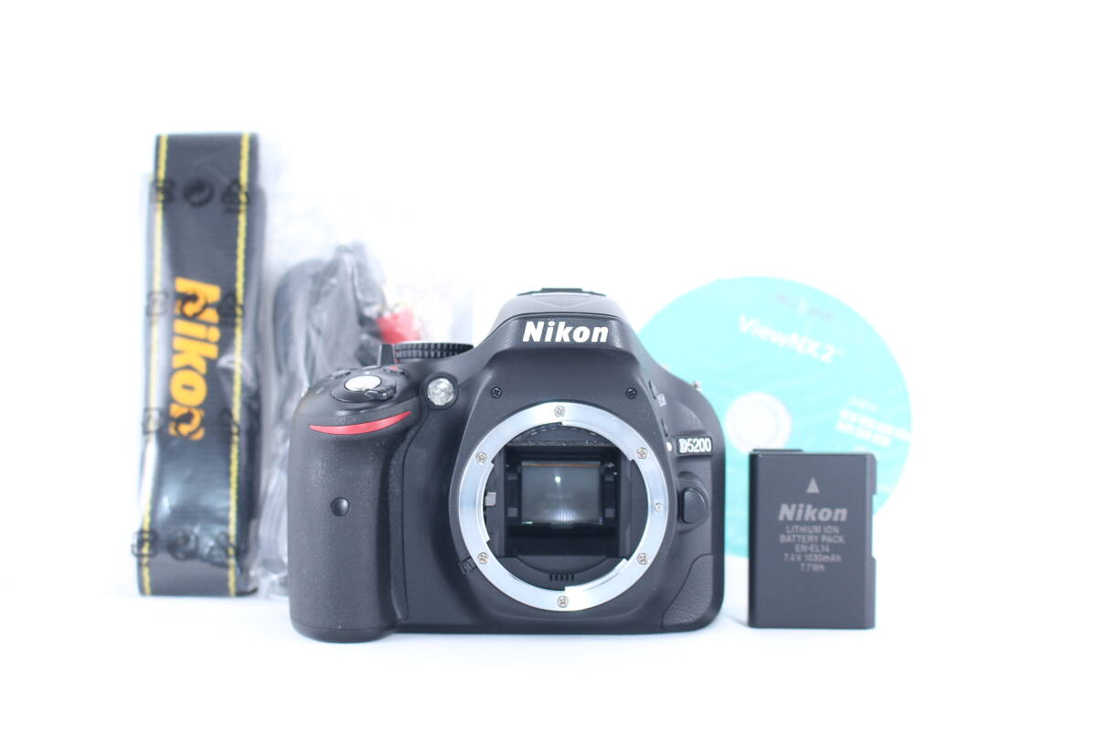 ★極上美品★ニコン NIKON D5200 ボディ ★完動★#E748