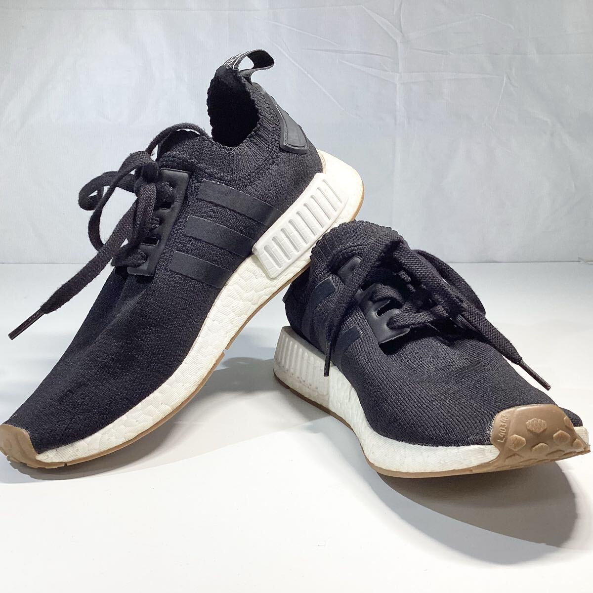 adidas アディダス 26cm スニーカー メンズ ノマド R1 PK Core Black Gum オリジナルス NMD ブラック 黒 靴 シューズ 合成繊維 合成皮革