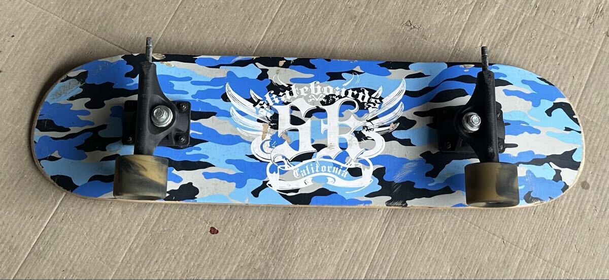 (M)スケボー Skateborders スケートボーダーズ california カリフォルニア 迷彩柄 訳あり中古品