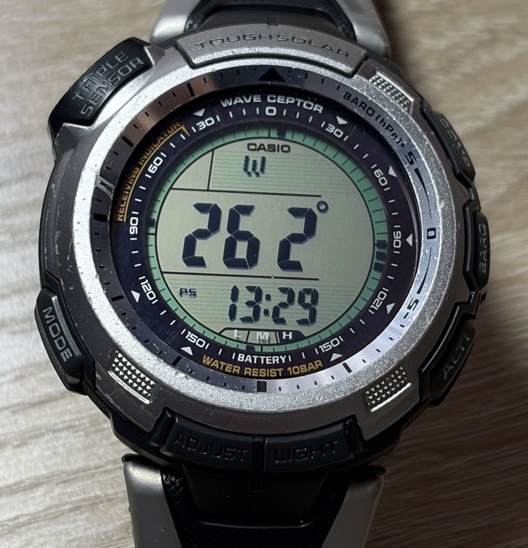 送料３９０円～！カシオ プロトレック PRW-1300J-1JF 電波ソーラー 方位 気圧 高度 温度 計測可能 トリプルセンサー CASIO PROTREK