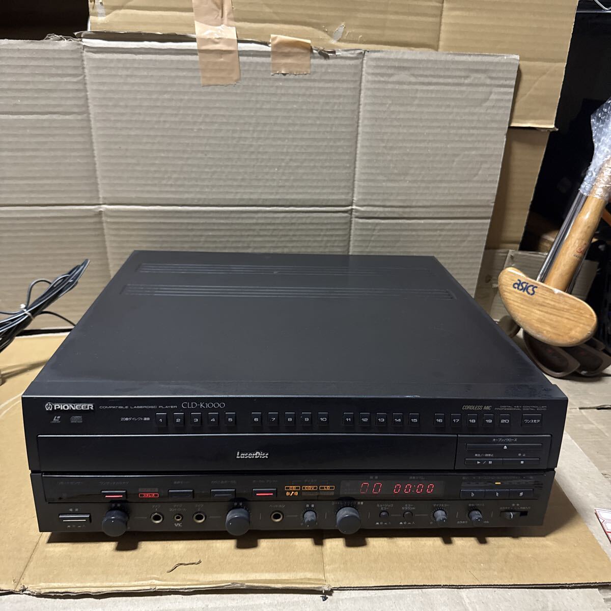 あ-8773）PIONEER CLD-K1000 LDプレーヤー 通電確認のみ 本体のみ