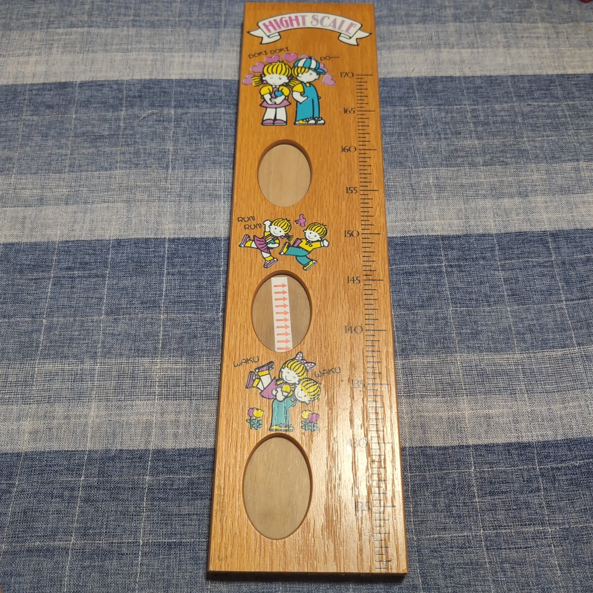 HIGHT SCALE 木製 身長計 フォトフレーム付き レトロ DOKI DOKI WAKU (原)