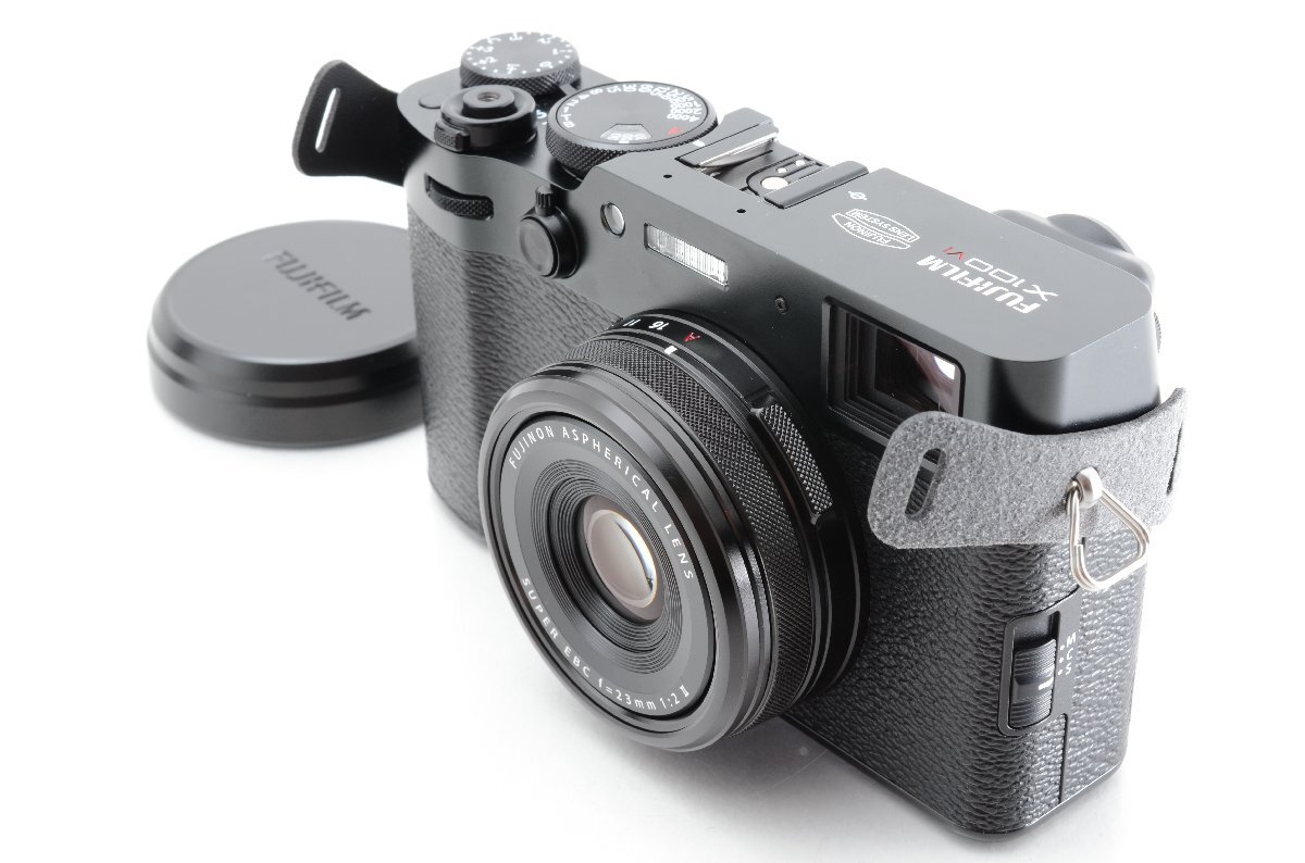 #C342 ★ショット数”２４００”回 極上品！★FUJIFILM X100VI ブラック 日本語・英語版 フジフイルム 富士フイルム