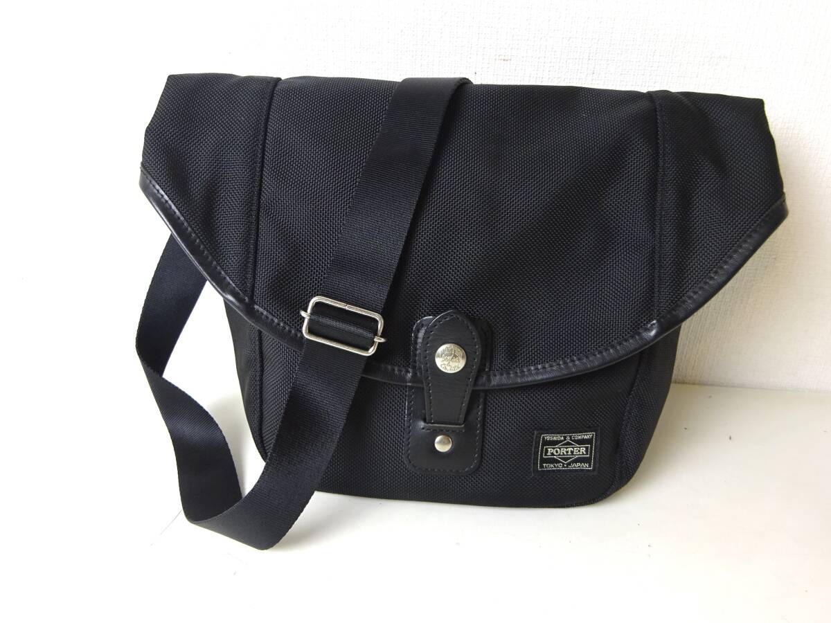 PORTER ポーター 吉田カバン ショルダーバッグ カメラバッグ 黒