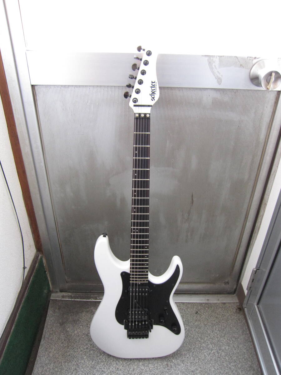 ★#314 【長期保管品】schecter diamond series シェクター 詳細不明 エレキギター 白ボディ
