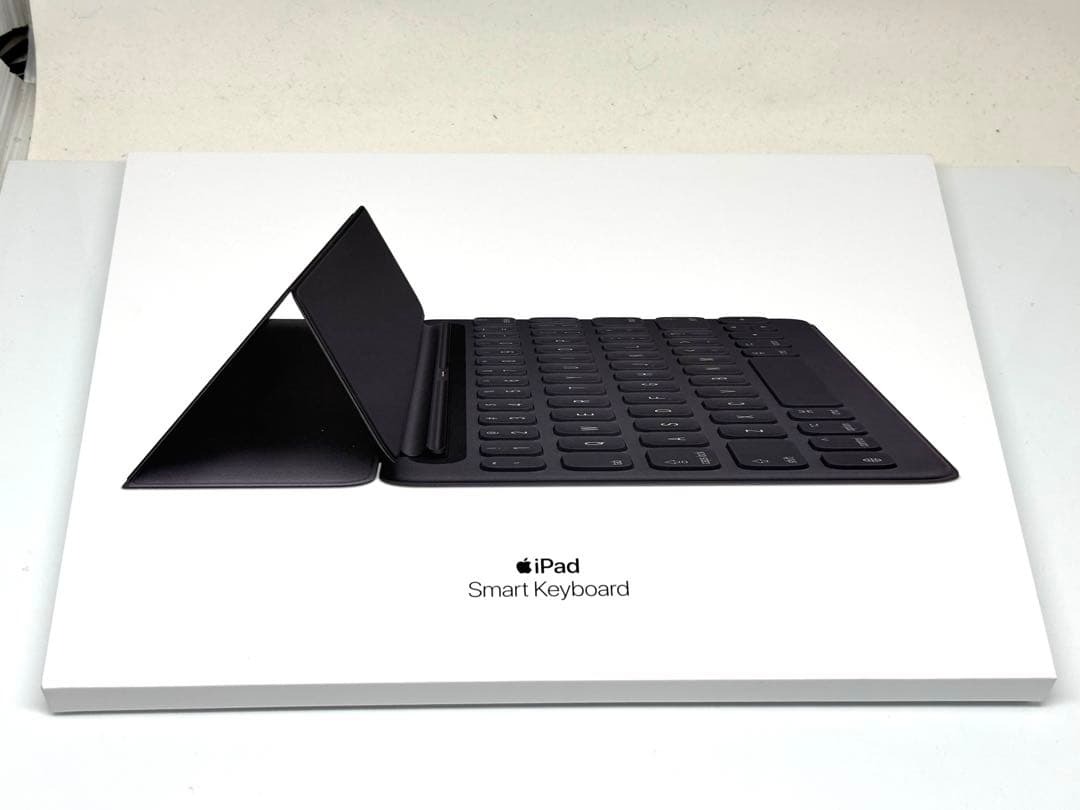 【新品同様】iPad Smart Keyboard A1829 MPTL2J/A