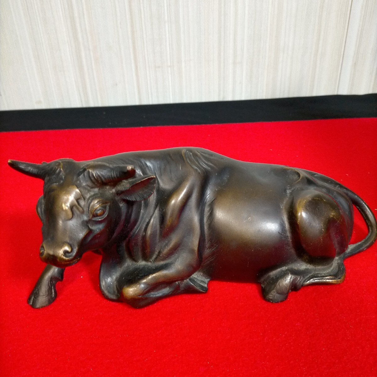 ● 牛　 置物　鋳物　 オブジ●B-2