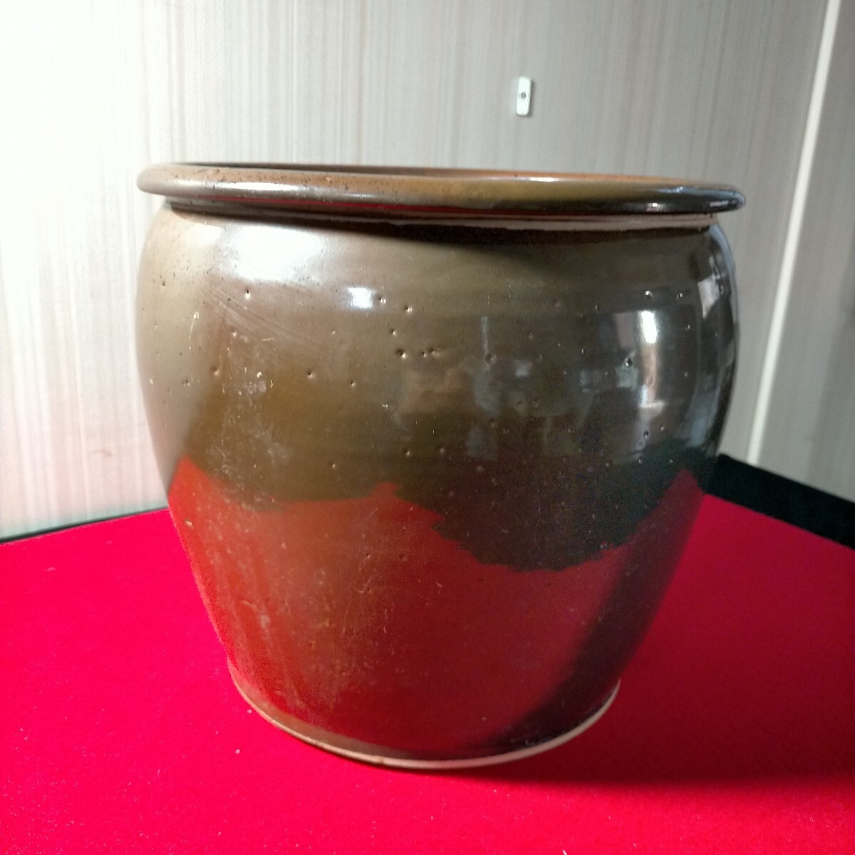 ● 壺　 かめ　 陶器製　 睡蓮鉢 　金魚鉢●Ｈ-4