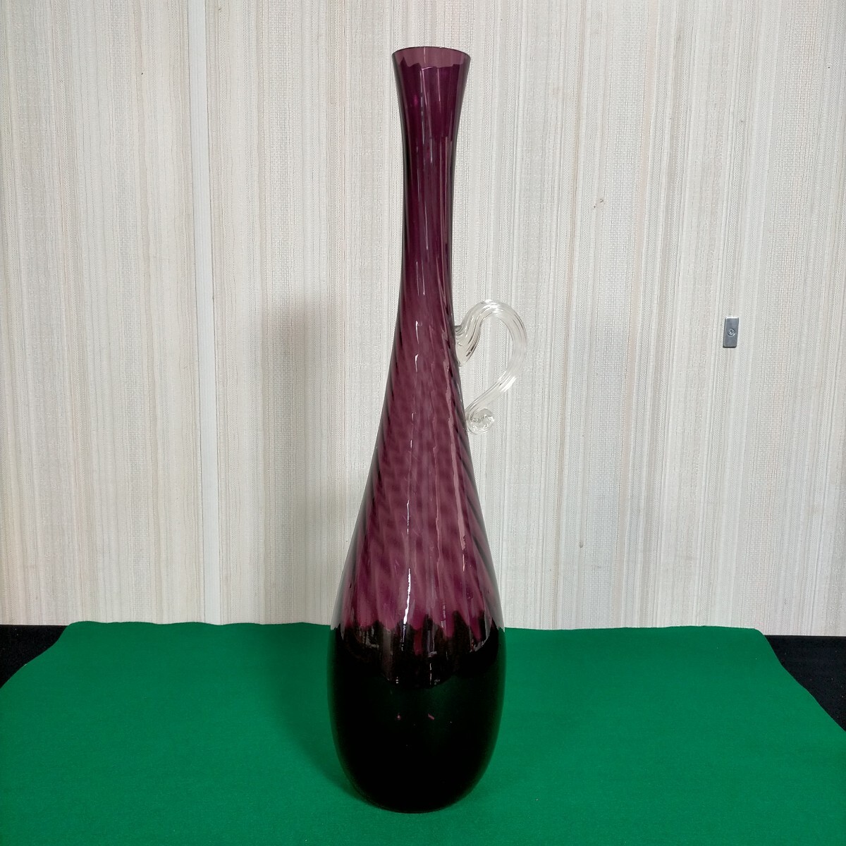 ● 一輪挿し　 花器　 花瓶　 オブジェ　 水差し　 ガラス製●N-2
