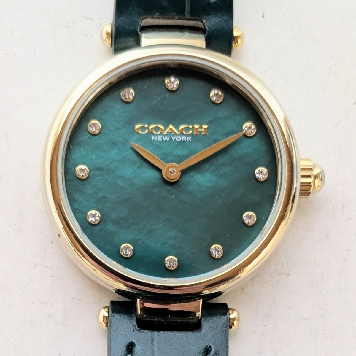 COACH NEWYORK CA.123.7.34.1812 コーチ クオーツ ゴールドラウンド 緑 グリーンシェル文字盤 2針 レディース腕時計 電池交換済み 稼働品
