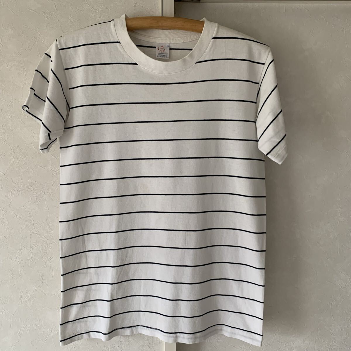 90’s/ビンテージ/Tシャツ/Tuff T/タフ ティ/ボーダーTシャツ/白 × 紺/細ボーダー/古着T/半袖T/シングルステッチ/アメリカ/カットソー