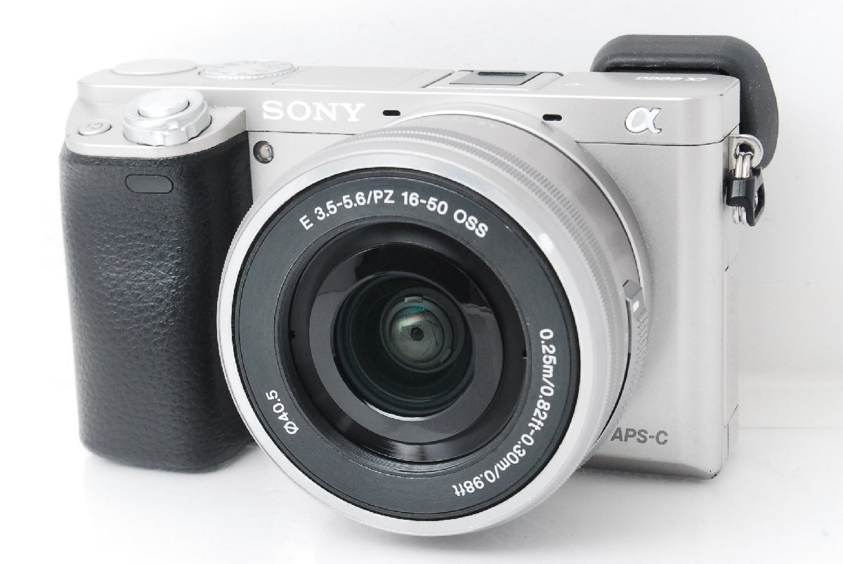 【美品】SONY ソニー α6000 シルバー レンズキット ショット数12104回 m000364
