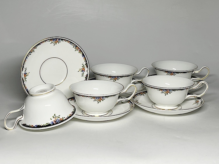 【瑞】ウェッジウッドWEDGWOOD　オズボーン　カップ＆ソーサー　５客セット