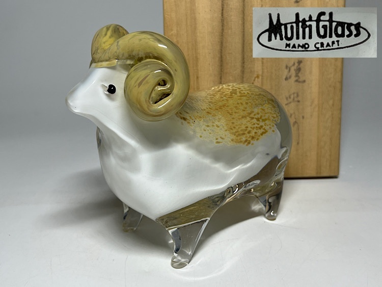 【瑞】マルティグラスMulti Glass　羊　置物　インテリア　合わせ箱