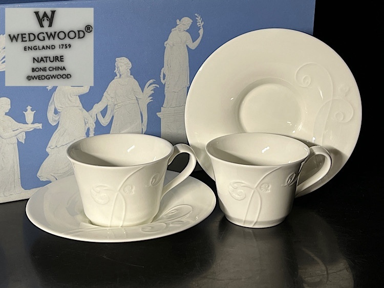 【瑞】ウェッジウッドWEDGWOOD　ネイチャー　カップ＆ソーサー２客セット