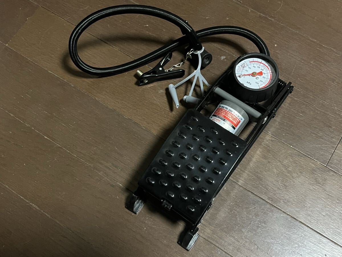 【数回のみ使用】大自工業 フットポンプ 空気入れ コンプレッサー 手動 自動車 自転車 浮き輪など これからの季節にも 電源不要です