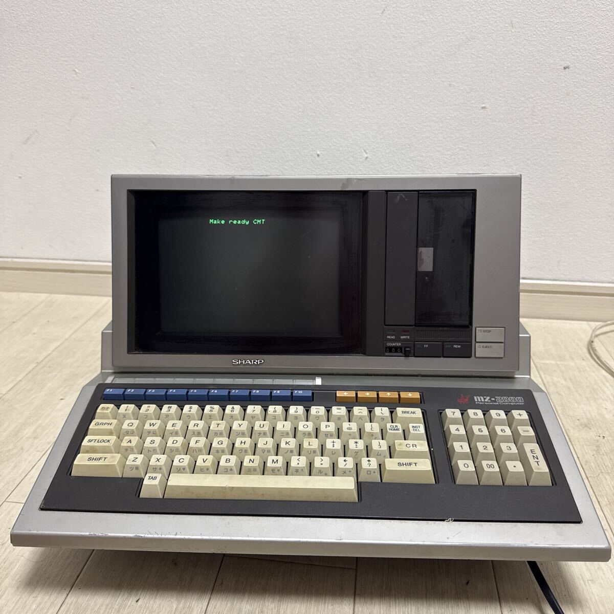 SHARP パーソナルコンピューター MZ-2000通電確認のみ