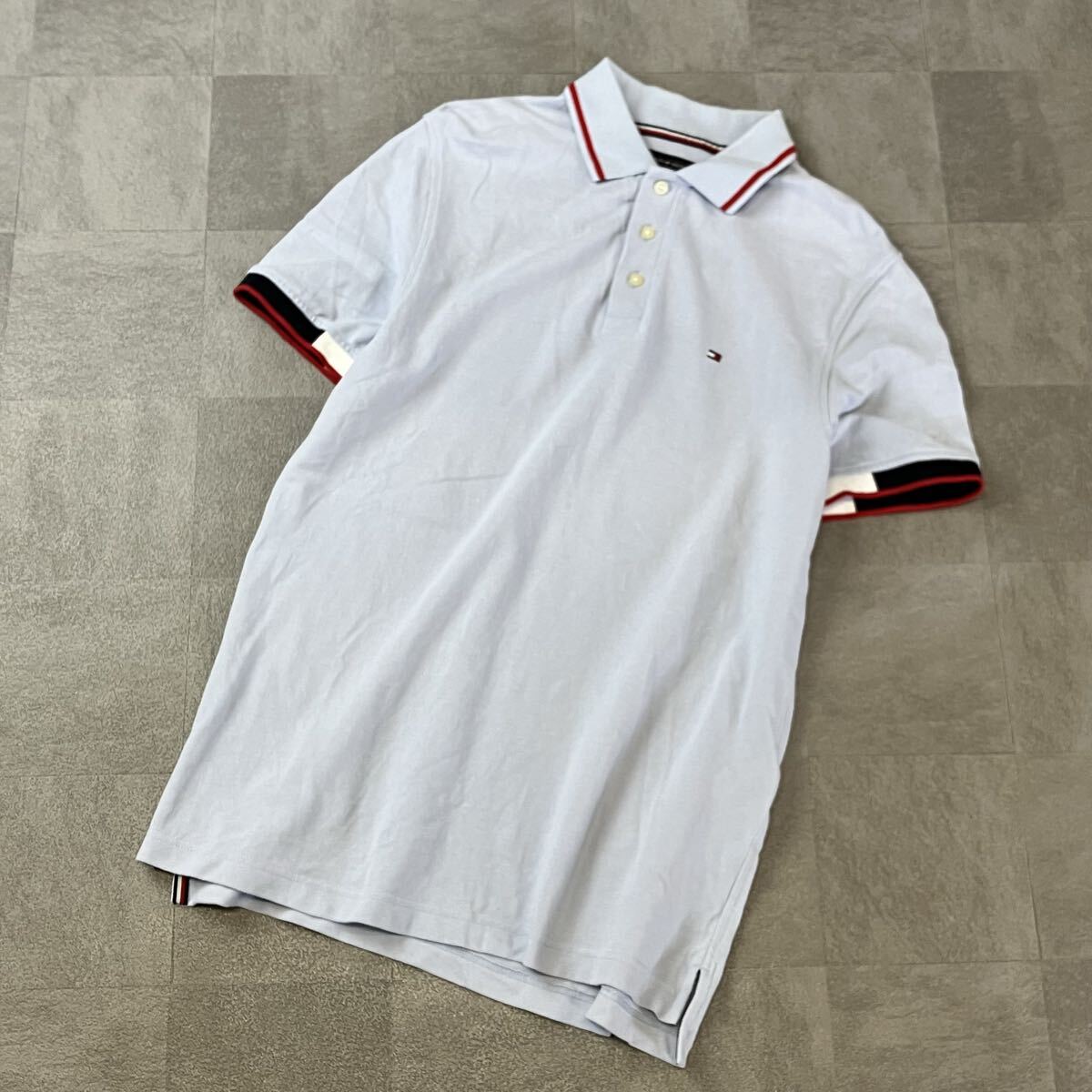 TOMMY HILFIGER トミーヒルフィガー　ライン入半袖ポロシャツ　半袖シャツ　半袖カットソー　トップス　ライトブルー　サイズS/P 古着