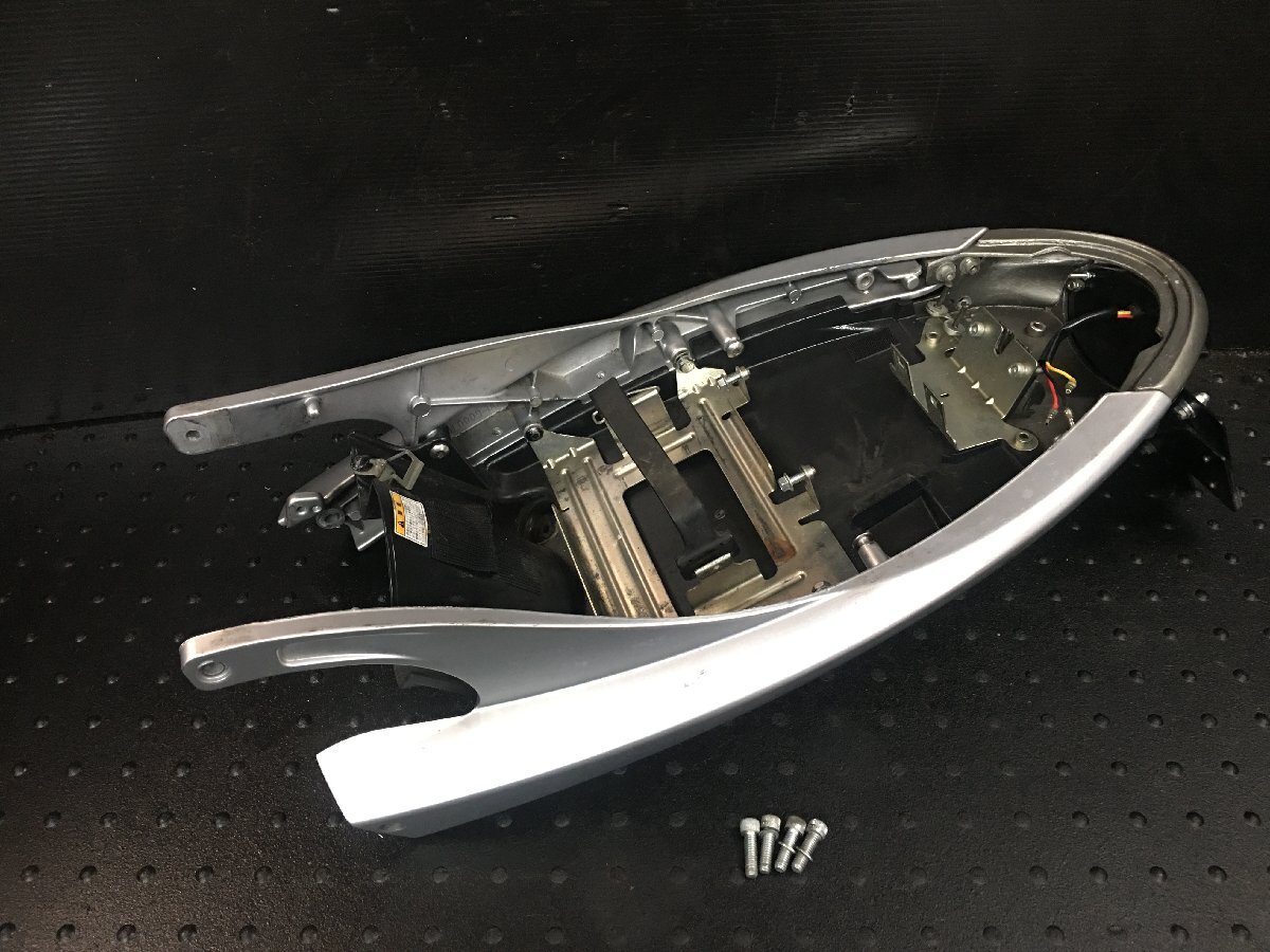 Buell ビューエル XB12Ss フェンダーレスキット シートレール シートカウル　 (検索 JX03 Lightning XB9S XB9R XB12R XB12Scg テールランプ