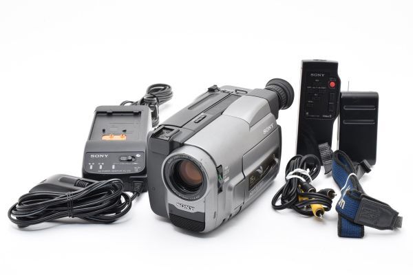 【希少】SONY ソニー CCD-TRV20 デジタルビデオカメラ ハンディカム #C1