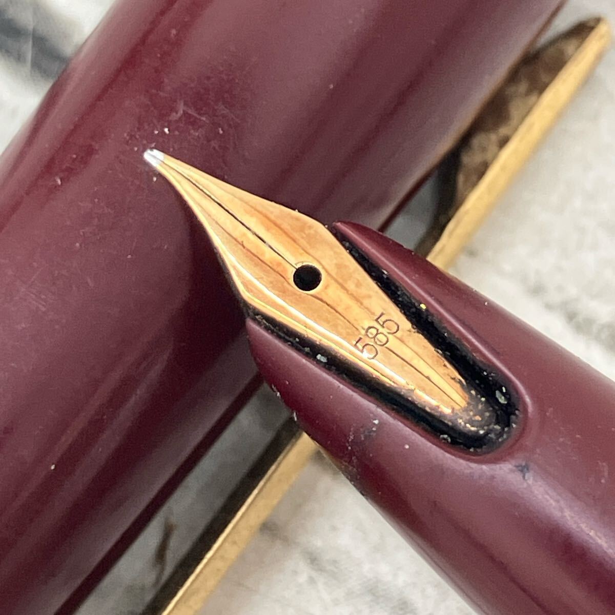 MONTBLANC モンブラン ペン先 585 14K 文房具 筆記用具 万年筆 ビジネス用品 事務用品 ゴールド 筆記未確認 【ECO】
