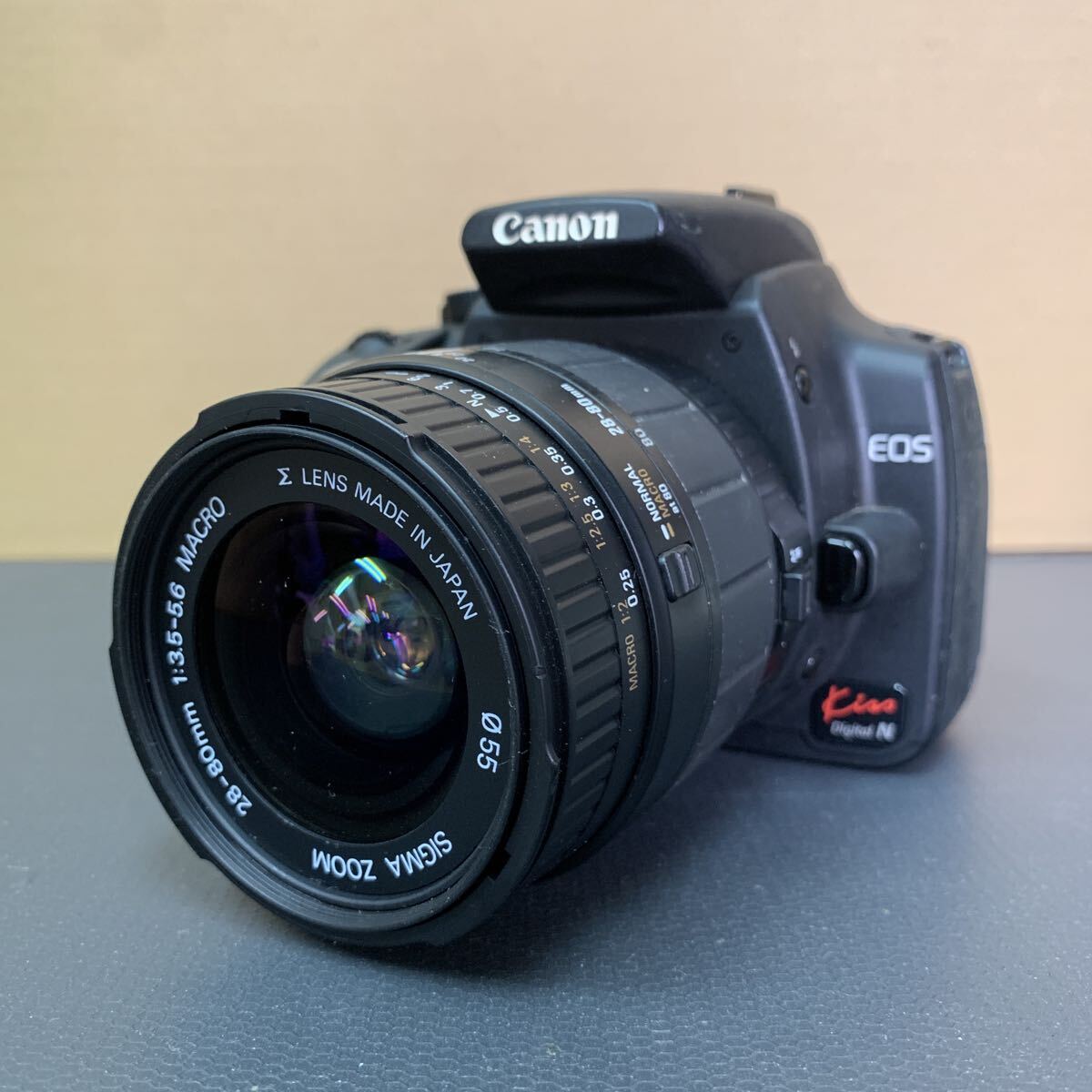 Canon EOS Kiss Digital N キヤノン デジタル一眼レフカメラ 未確認 109