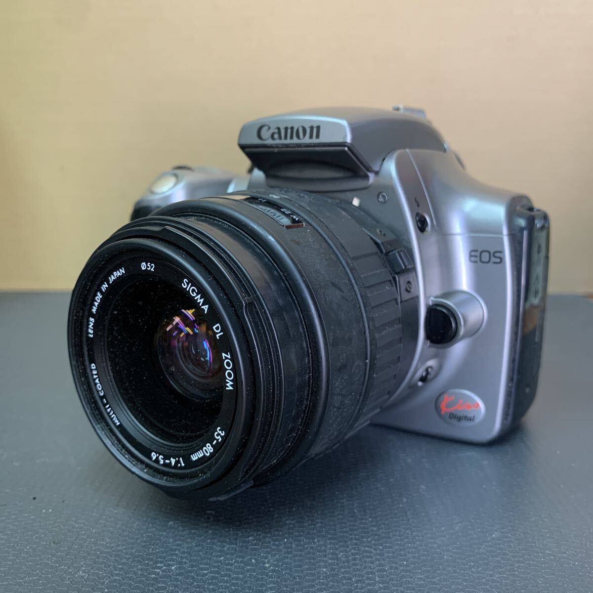 Canon EOS Kiss Digital キヤノン デジタル一眼レフカメラ 未確認 152