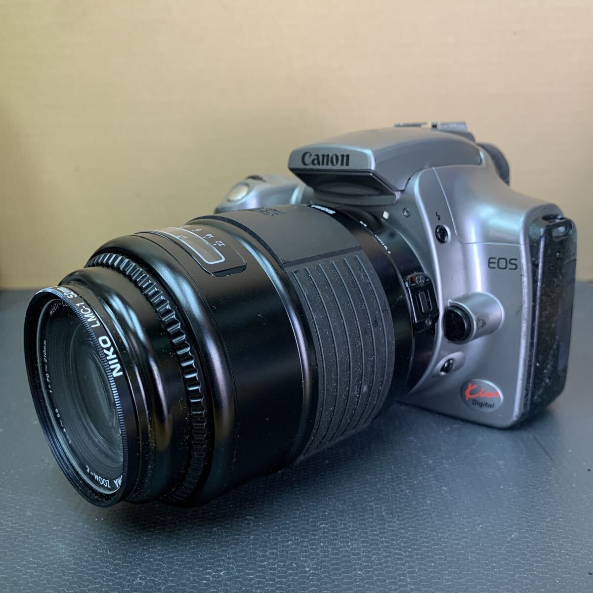 Canon EOS Kiss Digital キヤノン デジタル一眼レフカメラ 未確認 153