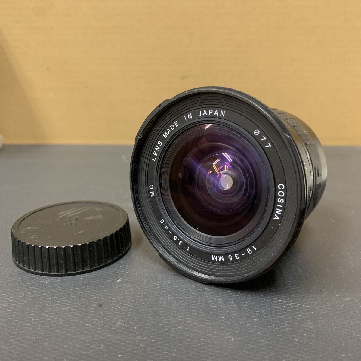COSINA 19 - 35mm 1:3.5-4.5 MC φ77 コシナ カメラレンズ キヤノン用 未確認 LENS 215