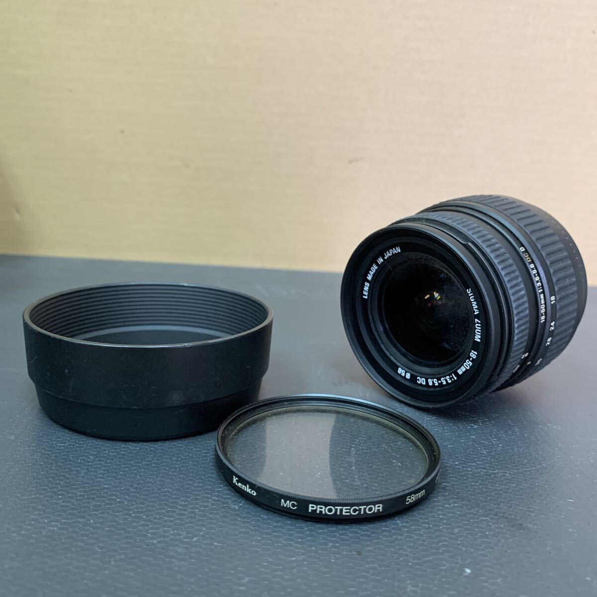 SIGMA ZOOM 18 - 50mm 1:3.5-5.6 DC φ58 シグマ カメラレンズ ニコン用 未確認 LENS 230