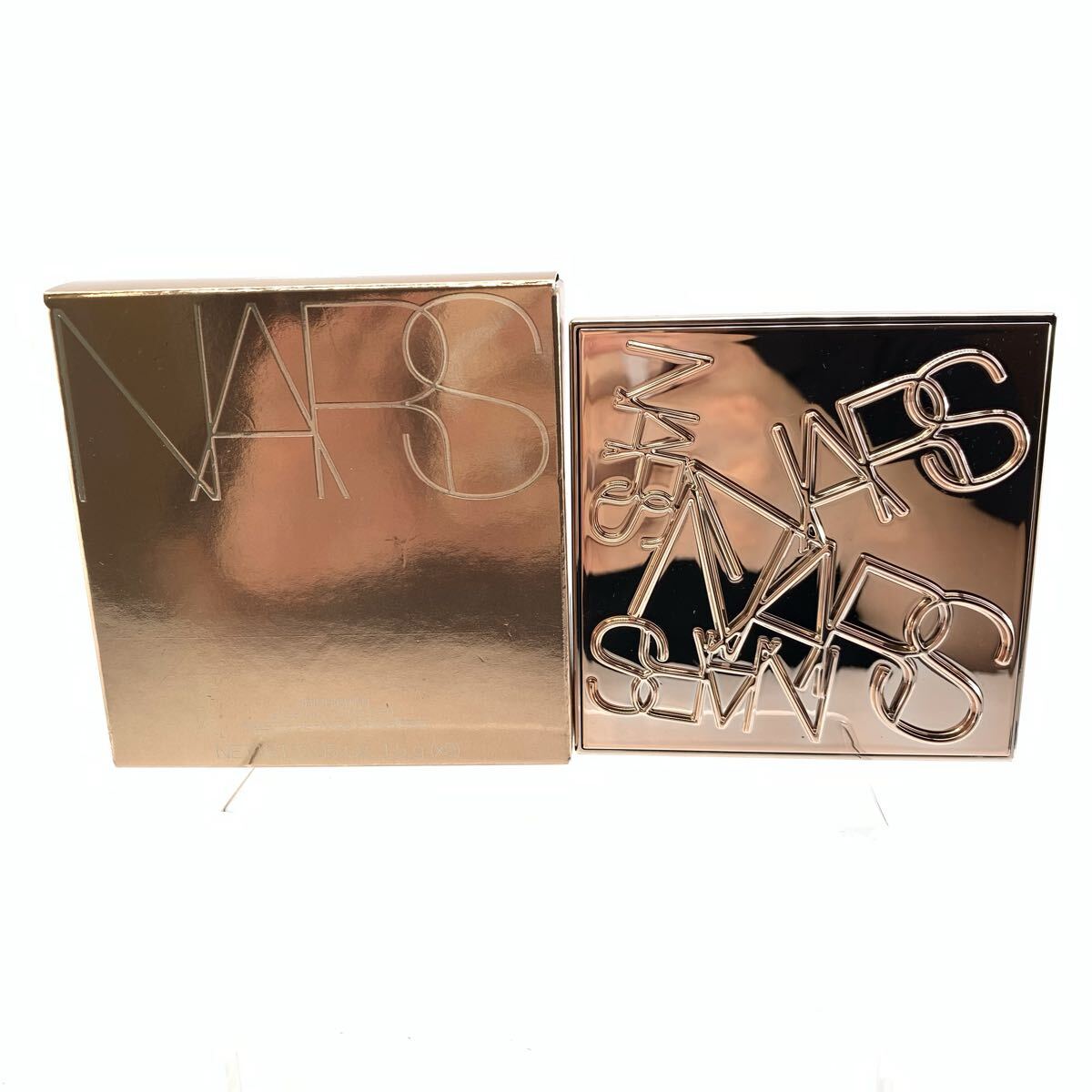 未使用品 NARS ナーズ　アンインヒビテッド　アイシャドー パレット アイシャドウ アイメイク アイパレット 化粧品 コスメ 管理RO26003126