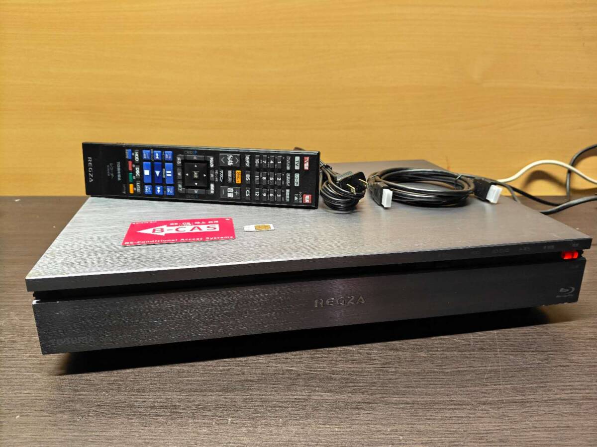 東芝 HDD&BDレコーダー レグザ★ DBR-M190 レグザリンク Wチューナー全録タイムシフトマシン HDD 5TB ★ リモコンHDMI付 動作品 ★11年製