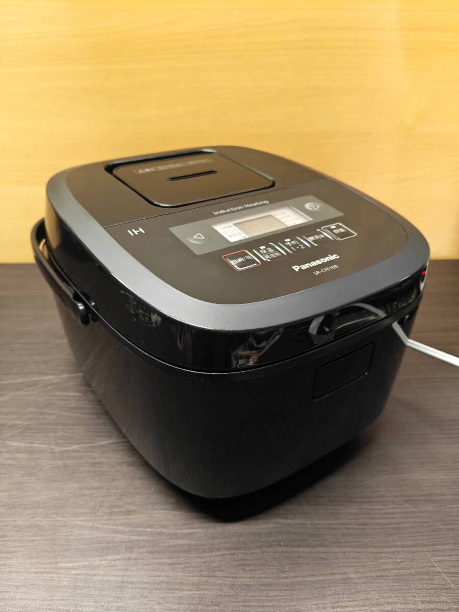 ★ Panasonic パナソニック ★ SR-CFE109 ★ IH式 備長炭釜 ブラック炊飯器 ★ 5.0合炊き 2019年製 動作確認済み 現状品