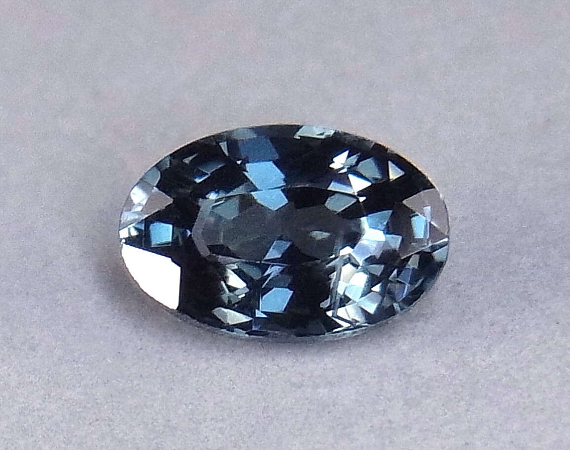 《Gem Force》ミャンマー産！ブルーースピネル 0.57CT ルース