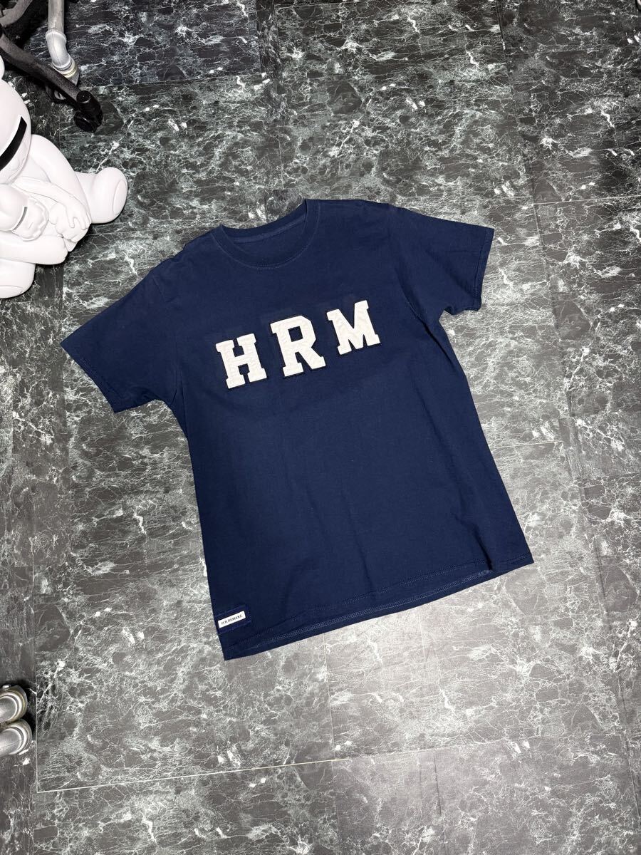 ハリウッドランチマーケット　半袖クルーネックTシャツ　HRM ワッペン　サイズ3