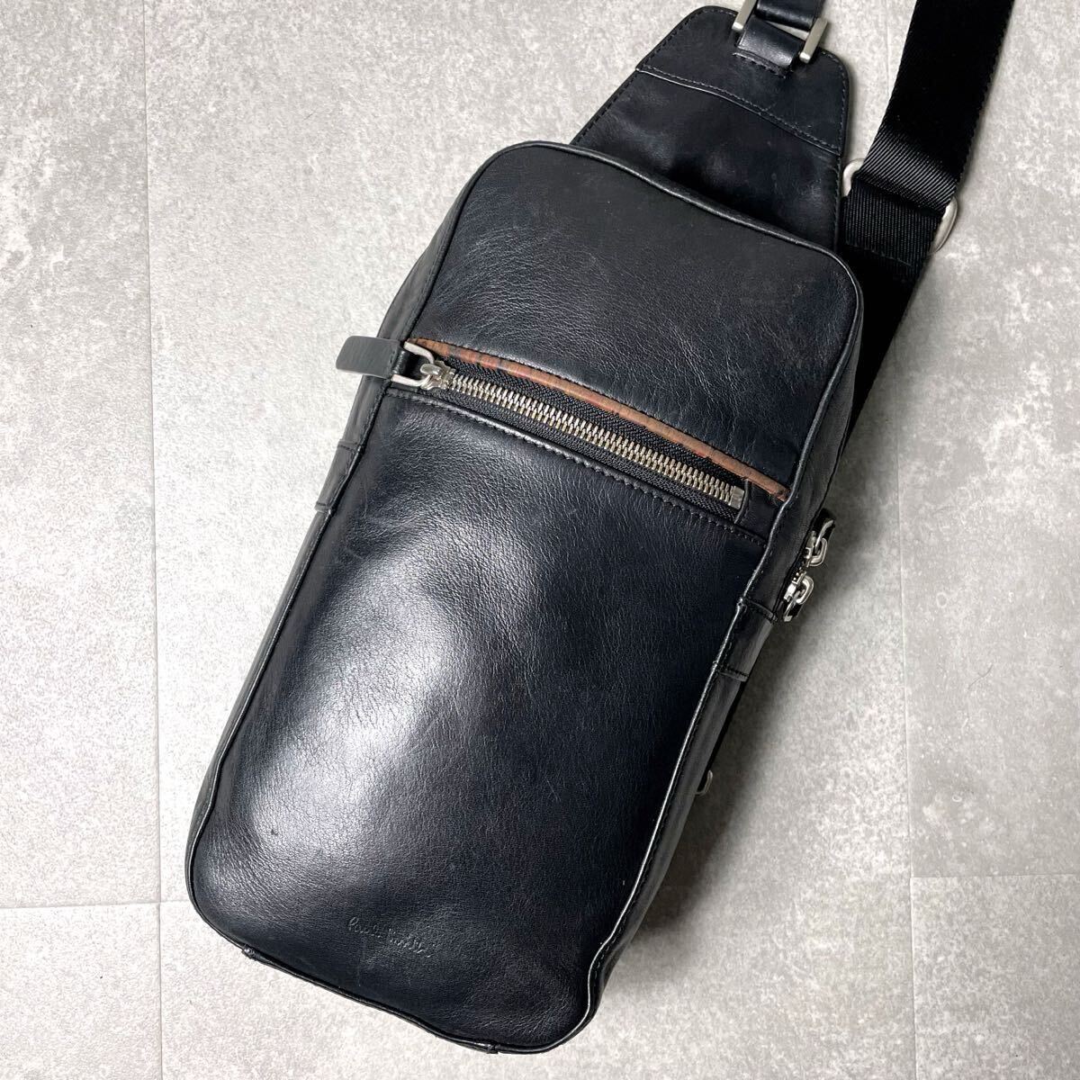 現行/入手困難◎ Paul Smith ポールスミス マルチストライプ ボディバッグ ショルダーバッグ ウエストバッグ 斜め掛け　レザー　ブラック