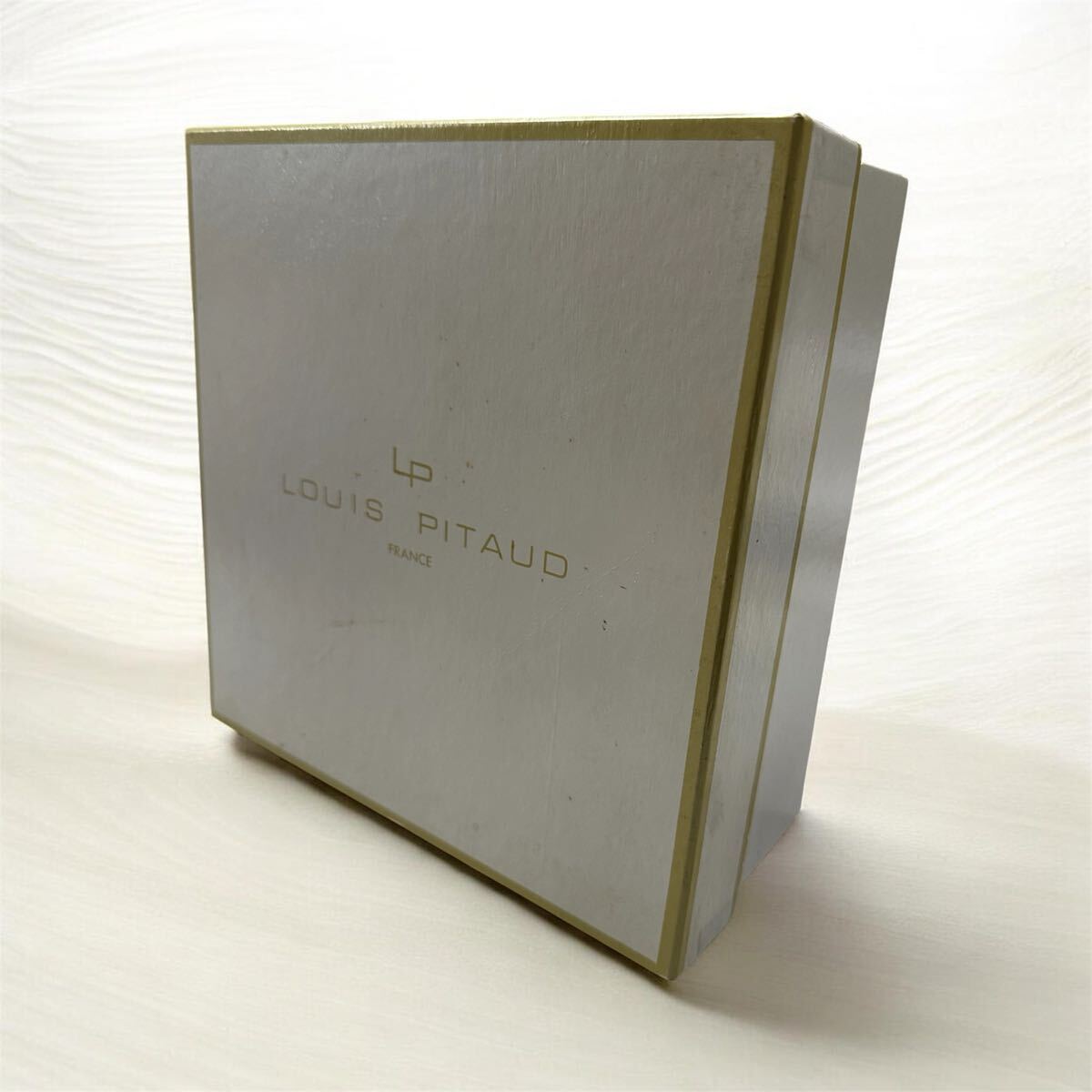 ルイ・ピトー　LOUIS PITAUD 花柄　ボウル　器　食器　ボウル皿