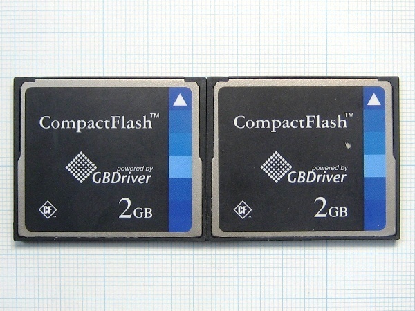 ★TDK コンパクトフラッシュ ２ＧＢ ２枚 中古★送料１１０円・１８５円