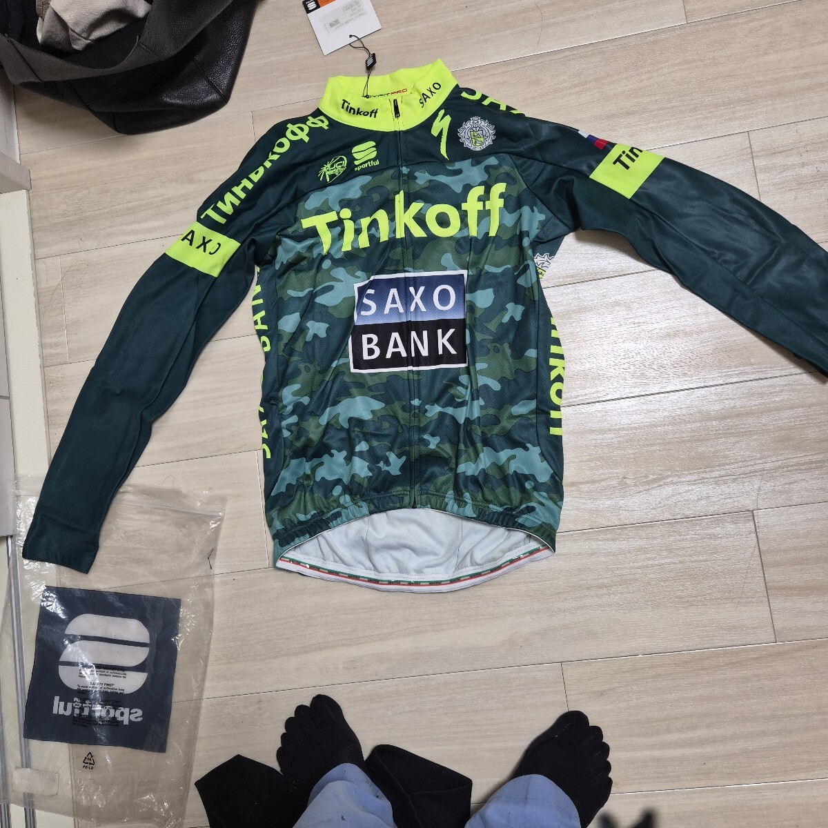 希少　Sportful Tinkoff Saxo Bank サイクルジャージ ウィンタージャケット　カモフラ柄