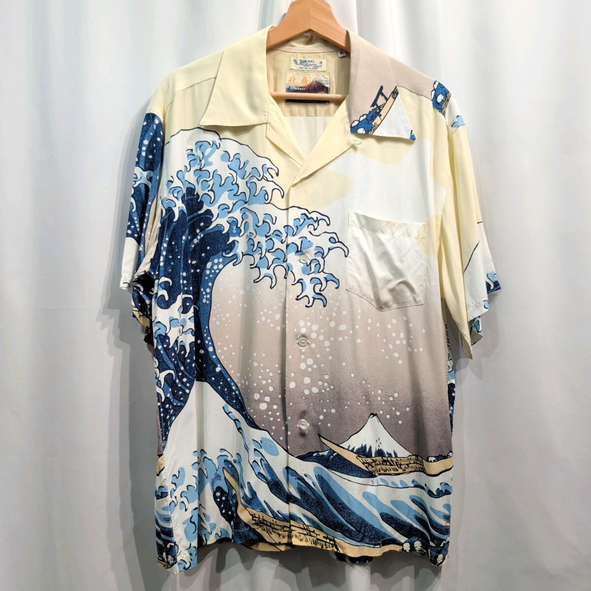 【size:XL】希少 東洋 SUN SURF サンサーフ SS37651葛飾北斎「神奈川沖浪裏」アロハシャツ ハワイアンシャツ レーヨン 半袖シャツ